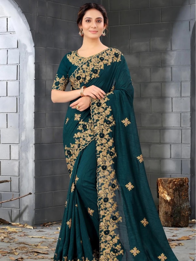 Henna Green Golden Zari Banarasi Saree With Matching Blouse – Bahuji -  Online Fashion & Lifestyle Store