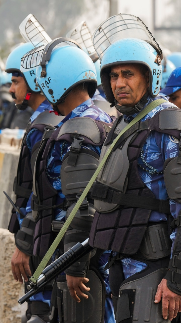 Delhi Chalo: Cops Use Tear Gas, Protesting Farmers Break Barricades