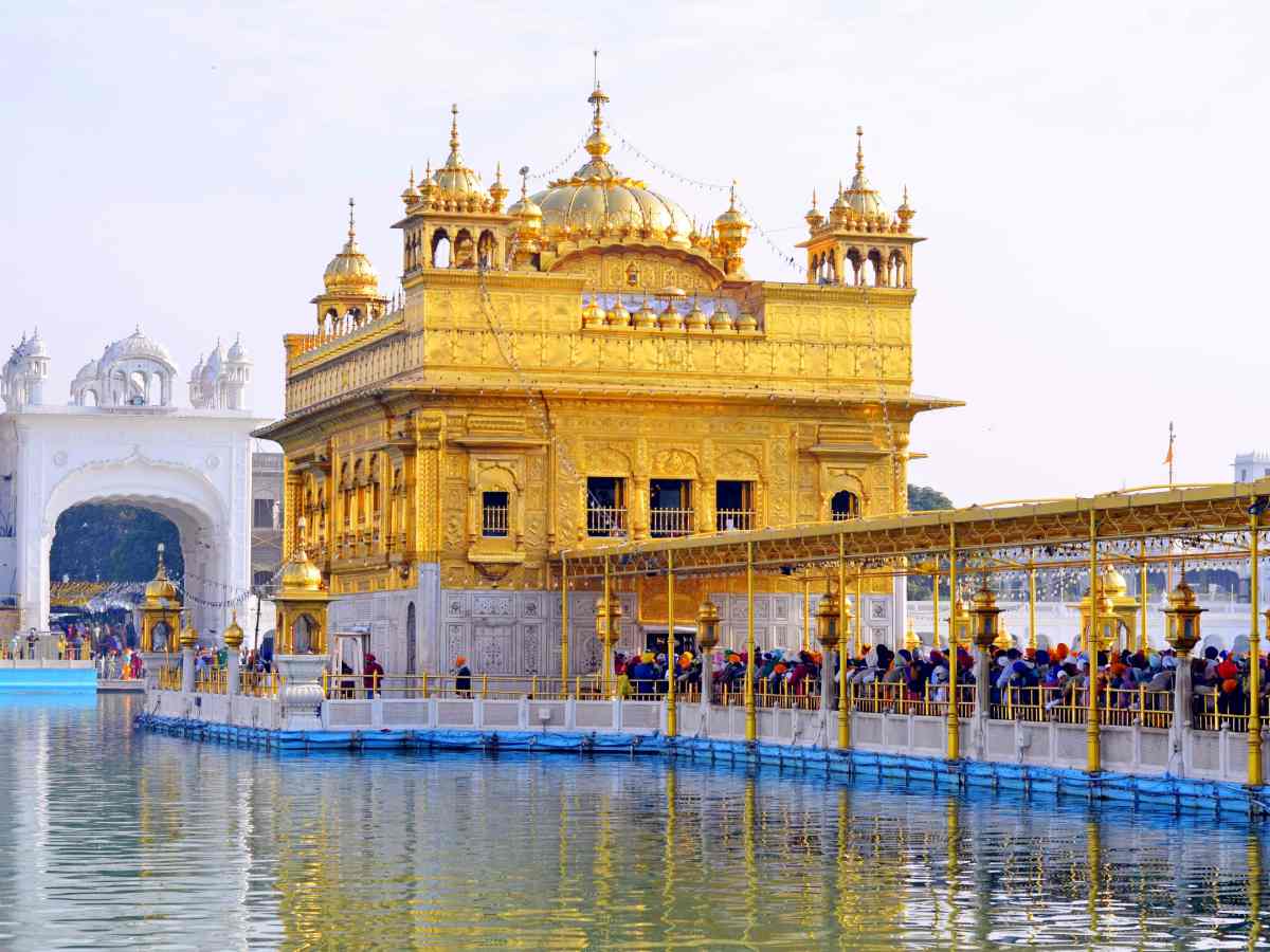 Amritsaramritsar Tourismgolden Templejallianwala Baghpartition Museummaharaja Ranjit Singh 9600