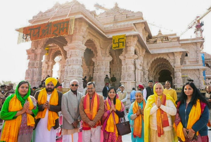 Delhi CM Arvind Kejriwal Visits Ayodhya Ram Mandir, Says ‘Felt Indescribable Calm After Offering Prayers to Ram Lalla’