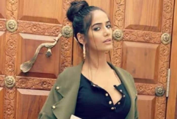Poonam Pandey Faces Backlash For Fake Death Drama, Internet Calls it