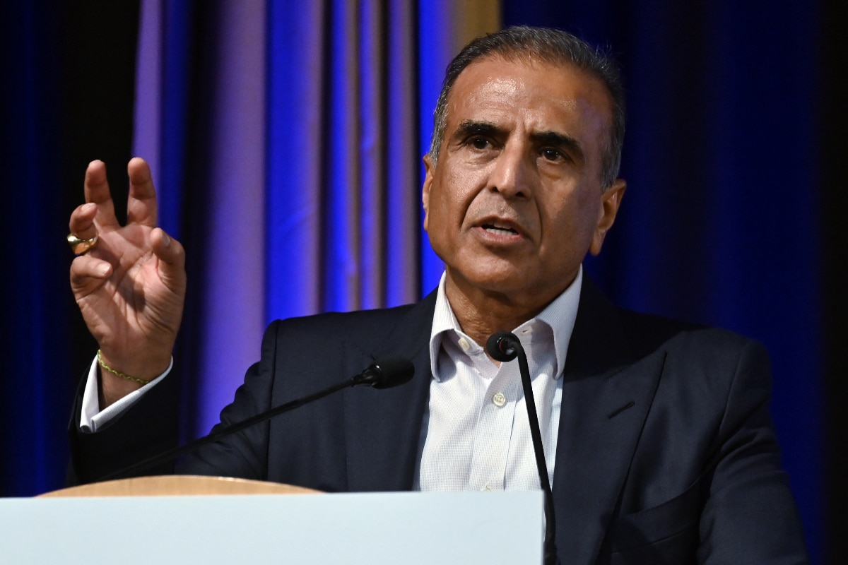 Bharti Enterprises Chief Sunil Bharti Mittal Knighted By King Charles III