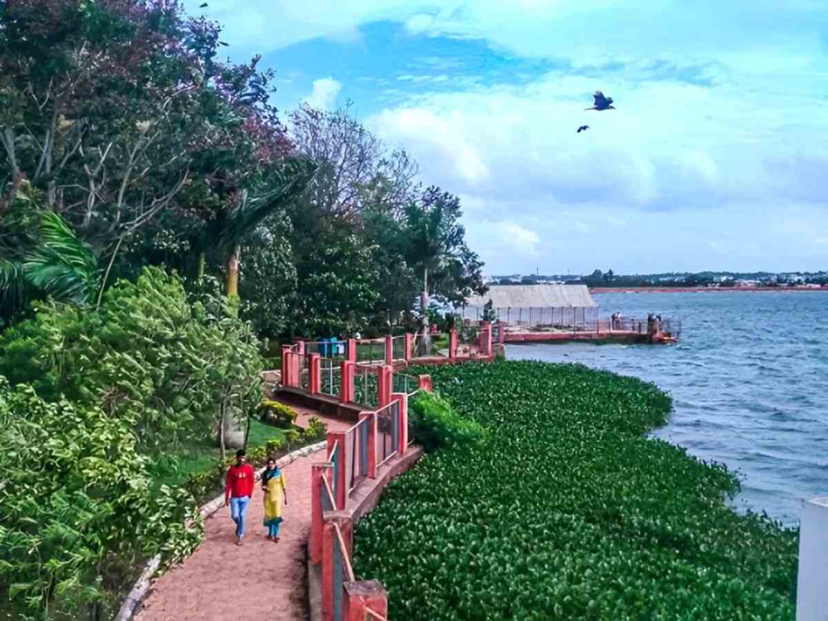 HubliDharwad, Nrupatunga Hill, Unkal Lake, Indira Gandhi Glass House Garden, Fort of Dharwad