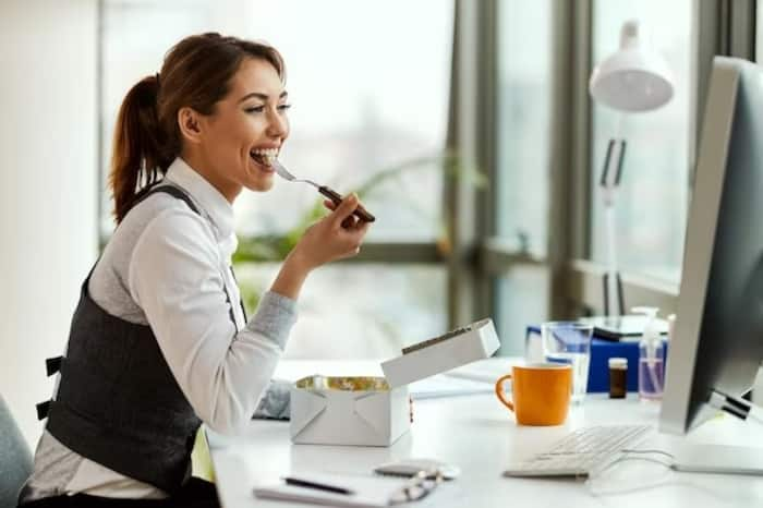 9 to 5 Job? 5 Must-Have Foods For Better Health And Productivity Amidst Hectic Office Hours