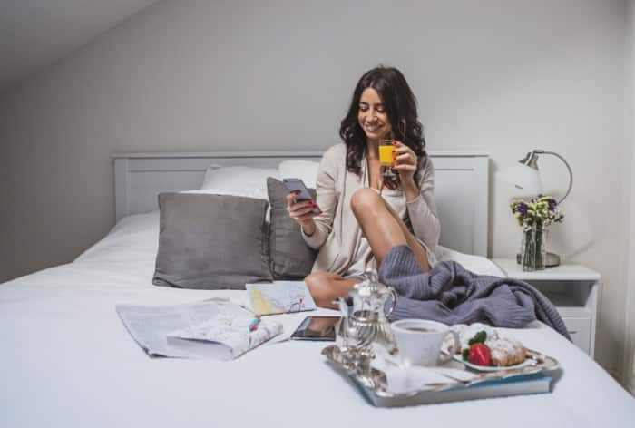 Eating in Bed? Here is Why You Should Stop This Practice Right Away