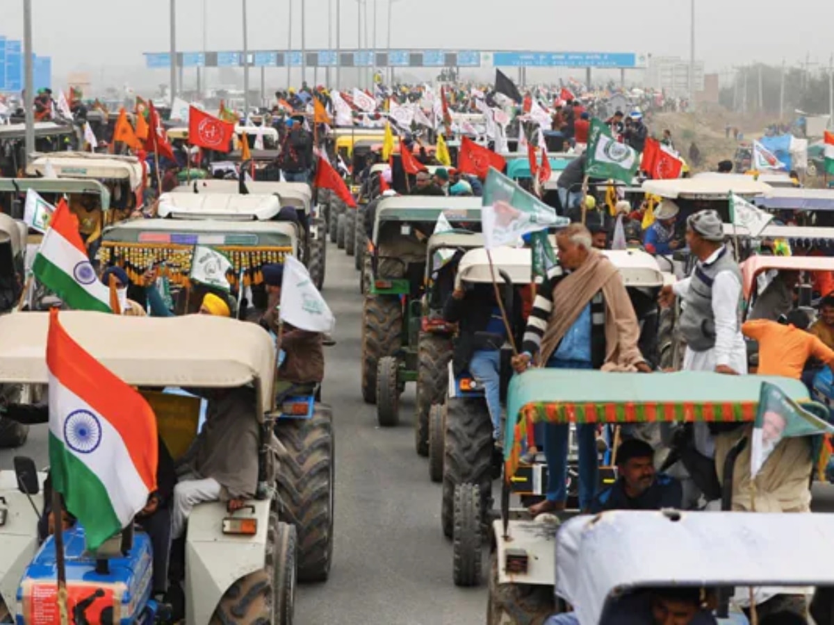 Makeshift Tanks, Iron Sheets: Over 14,000 Farmers Resume Delhi Chalo March With 1,200 Tractors