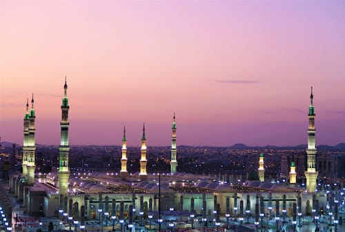 Saudi Arabia Is Giving Away 96-Hour Stop Over Visa For Indians; Check Details