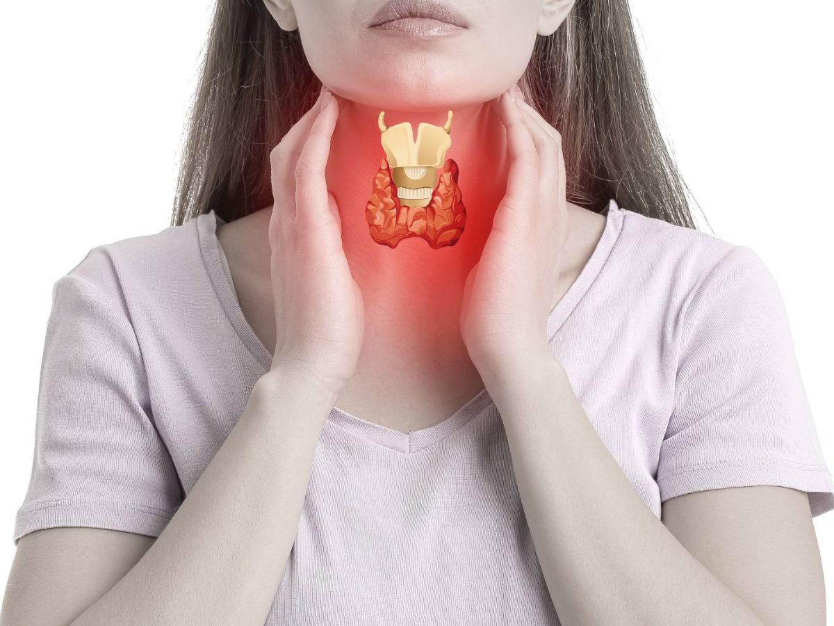 Thyroid की बीमारी हो सकती है जानलेवा, जानें इसके लक्षण और बचाव के उपाय