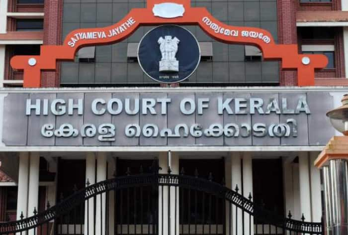 Kerala High Court Advises Movie Reviews to Come 48 Hours After Film's Release, But Why? All You Need to Know About This Landmark Step