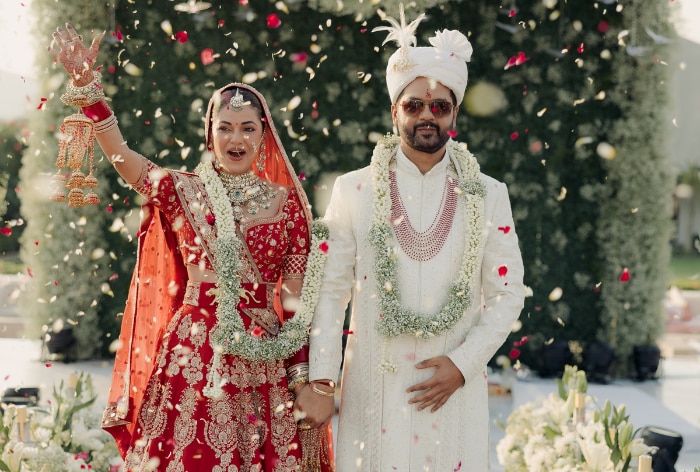 Top 120+ Wedding Dresses For Men | Groom dress men, Wedding outfit men,  Indian wedding suits men