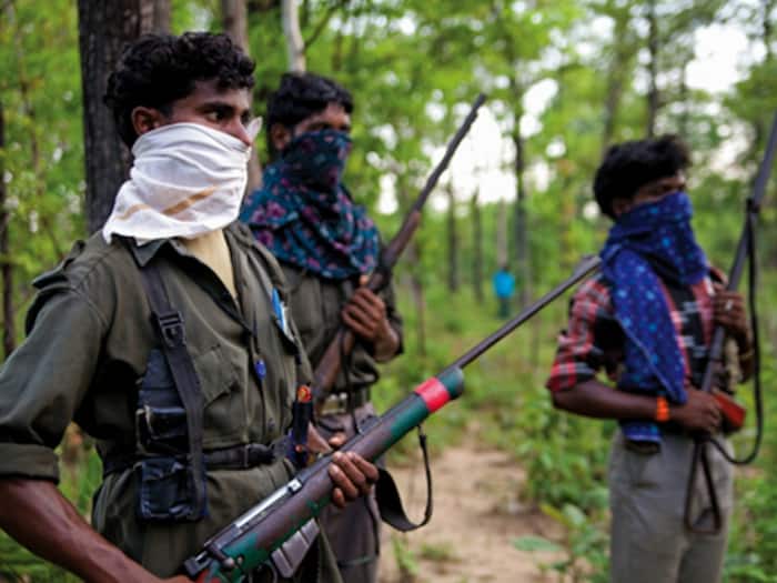Chhattisgarh: Cop, Naxal Commander Killed In Kanker Gunfight; 6 Naxals Held In Bijapur