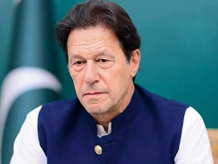 Pakistan: Punjab Cabinet Approves Undertaking Legal Action Against Imran Khan, Party Leaders