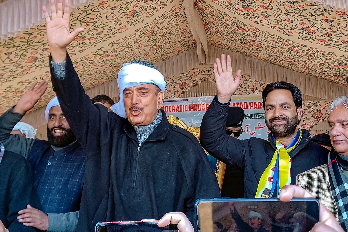 Jammu And Kashmir’s Statehood Should Be Restored Immediately, Demands Ghulam Nabi Azad