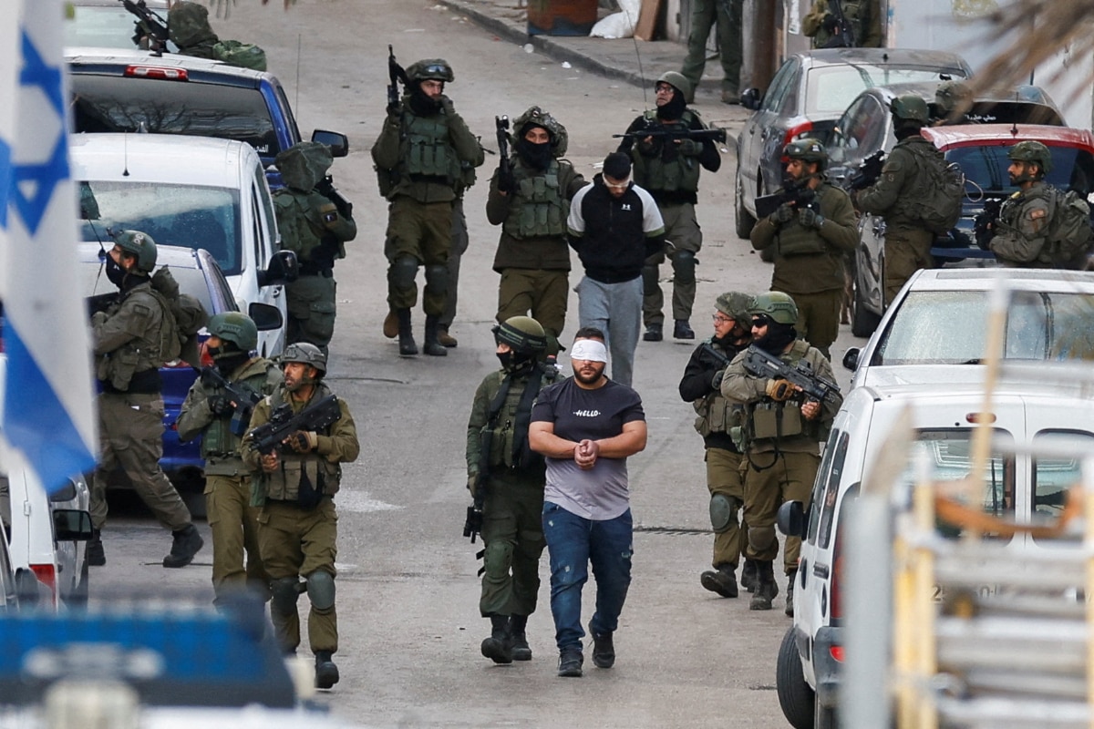 Israel Conducts Biggest Raid In West Bank’s Ramallah, Palestinian Teenager Killed, Many Arrested