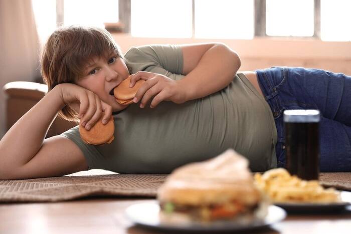 Childhood Obesity: 5 Ways to Keep Kids Away From Unhealthy Food Choices