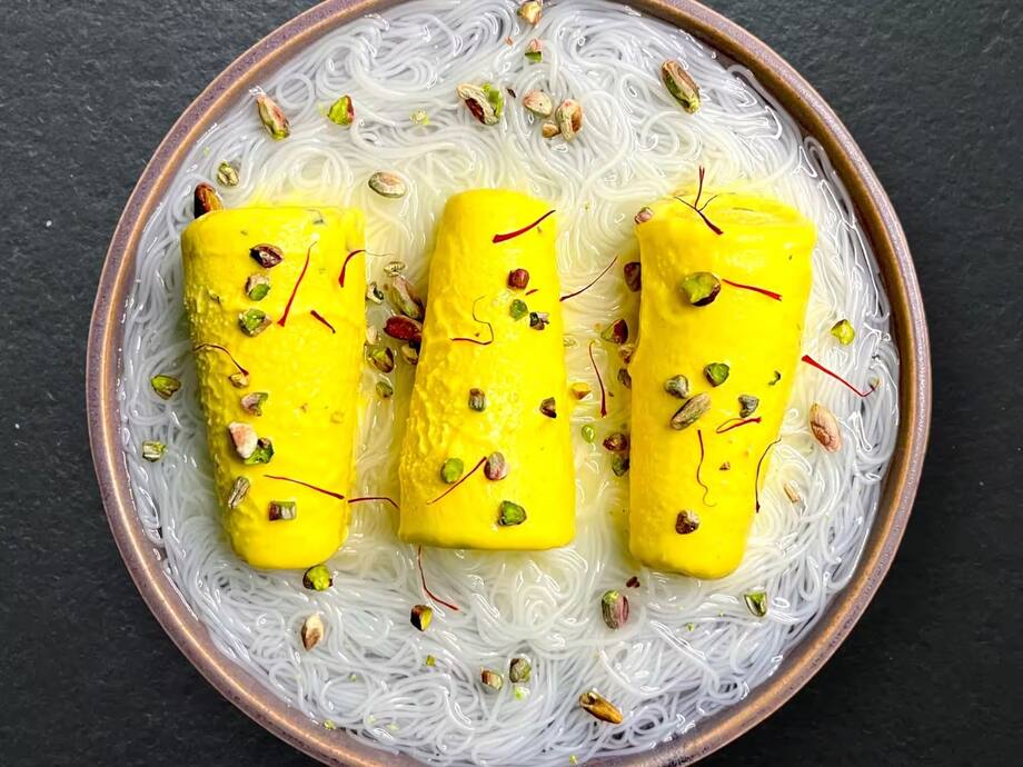 Falooda Delights: Indulge In Unique Flavors Across Delhi