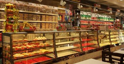 Top 5 Most Famous and Oldest Mithai Shops in Delhi Which Will Make Your Festival Unforgettable