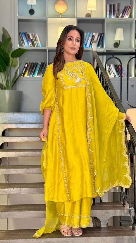 hina khan dress design Hina Khan-Inspired 8 Traditional Suits For Navratri