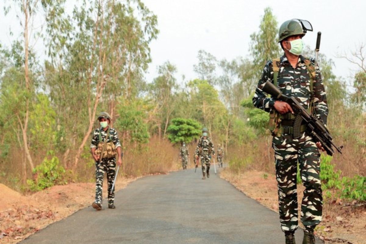 Chhattisgarh: Three Naxalite Killed In Ongoing Encounter With Forces In Bijapur - Vimarsana News
