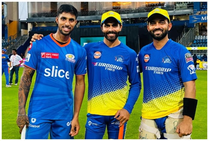 Here is the dream11 team of MI Vs CSK, Fantasy Picks Between MI vs CSK, Mumbai Indians vs Chennai Super Kings Dream11, MI vs CSK Top Dream11 Picks, MI vs CSK Fantasy Picks, MI vs CSK Captain Pick, MI vs CSK Vice Captain Pick, MI vs CSK Betting Tips, Dream11 Team Of Mumbai Indians, Dream11 Team Of Chennai Super Kings, Rohit Sharma, MS Dhoni, Hardik pandya, MI vs CSK, MI vs CSK in IPL 2024, Mumbai Indians in IPL 2024, CSK in IPL 2024,
