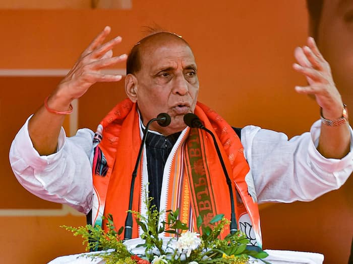 Kids Won't Even Remember Congress 10 Yrs From Now: Rajnath Singh's 'Dinosaurs' Jibe At Congress