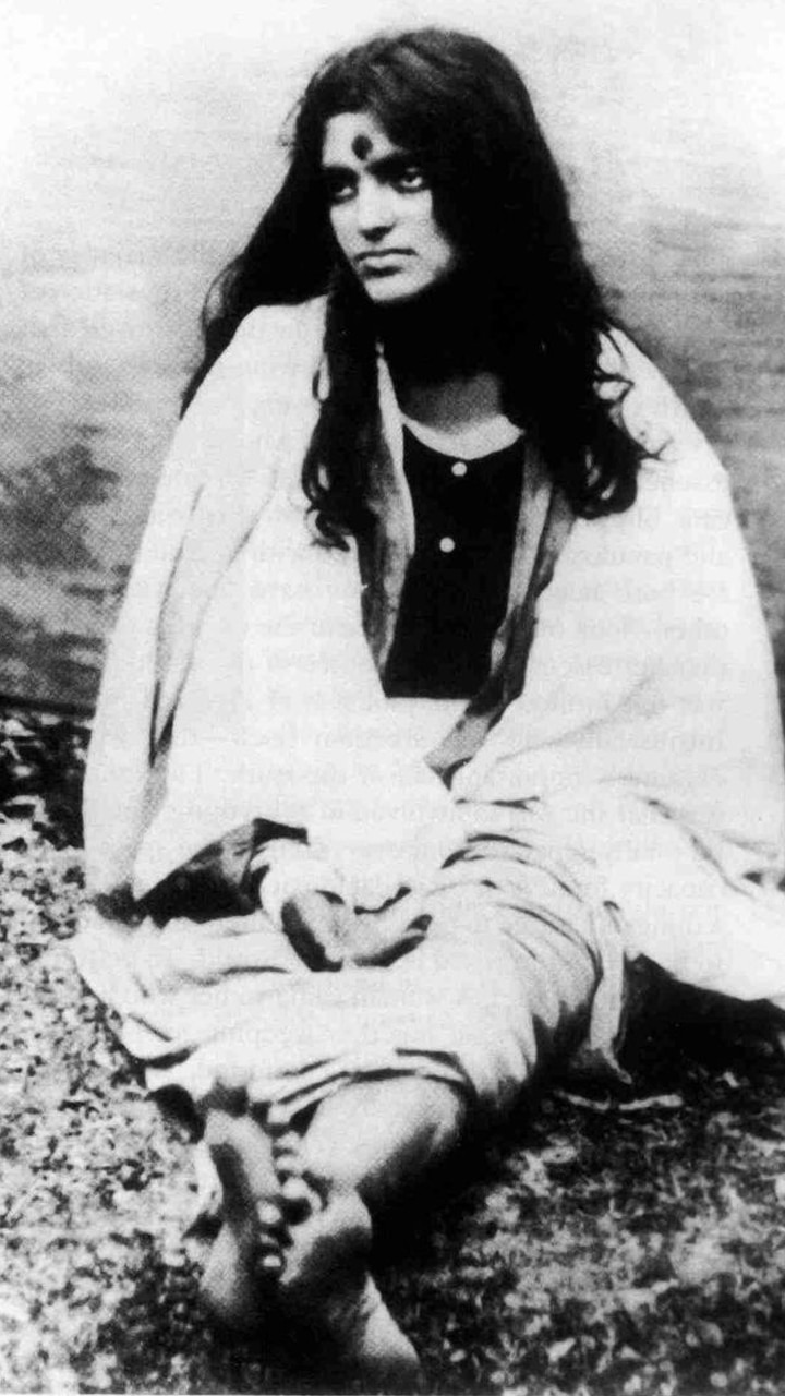 Sri Anandamayi Ma 10 Motivational Quotes You Must Follow 