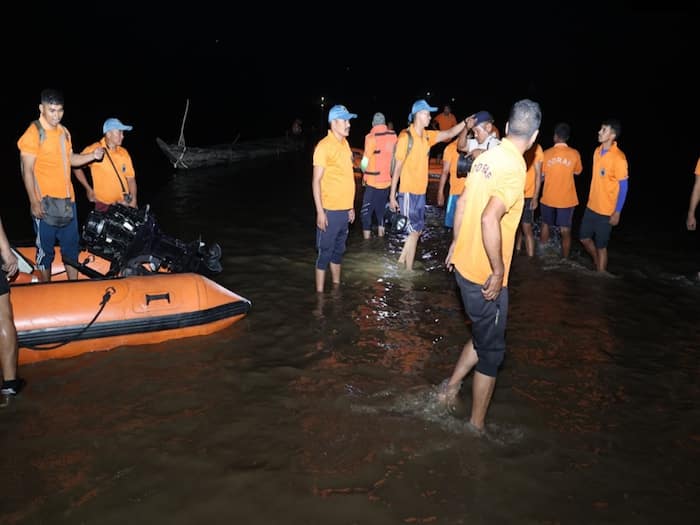 One Dead, Seven Missing As Boat Capsizes In Odisha's Mahanadi River, Rescue Ops Underway