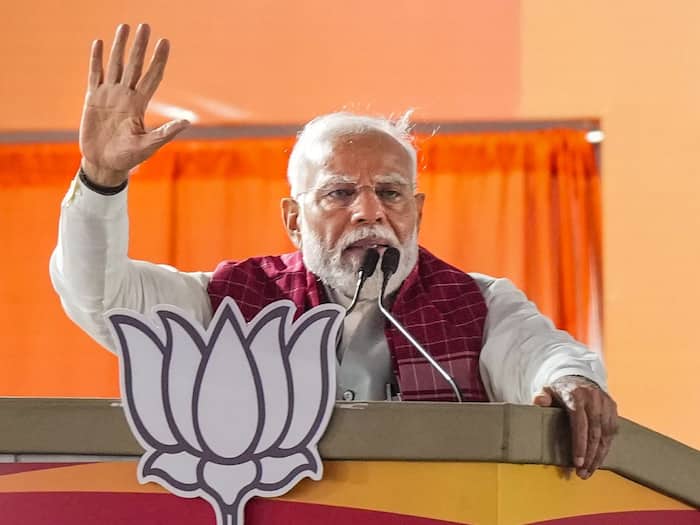 PM Modi Launches Scathing Attack On Congress, Says Party Spreading Lies About EVMs, Should Apologise