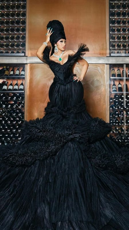 Met Gala 2024: Cardi B's Voluminous Black Tulle Gown Needs Flower Met Gala 2024: Cardi B's Voluminous Black Tulle Gown Needs Flower