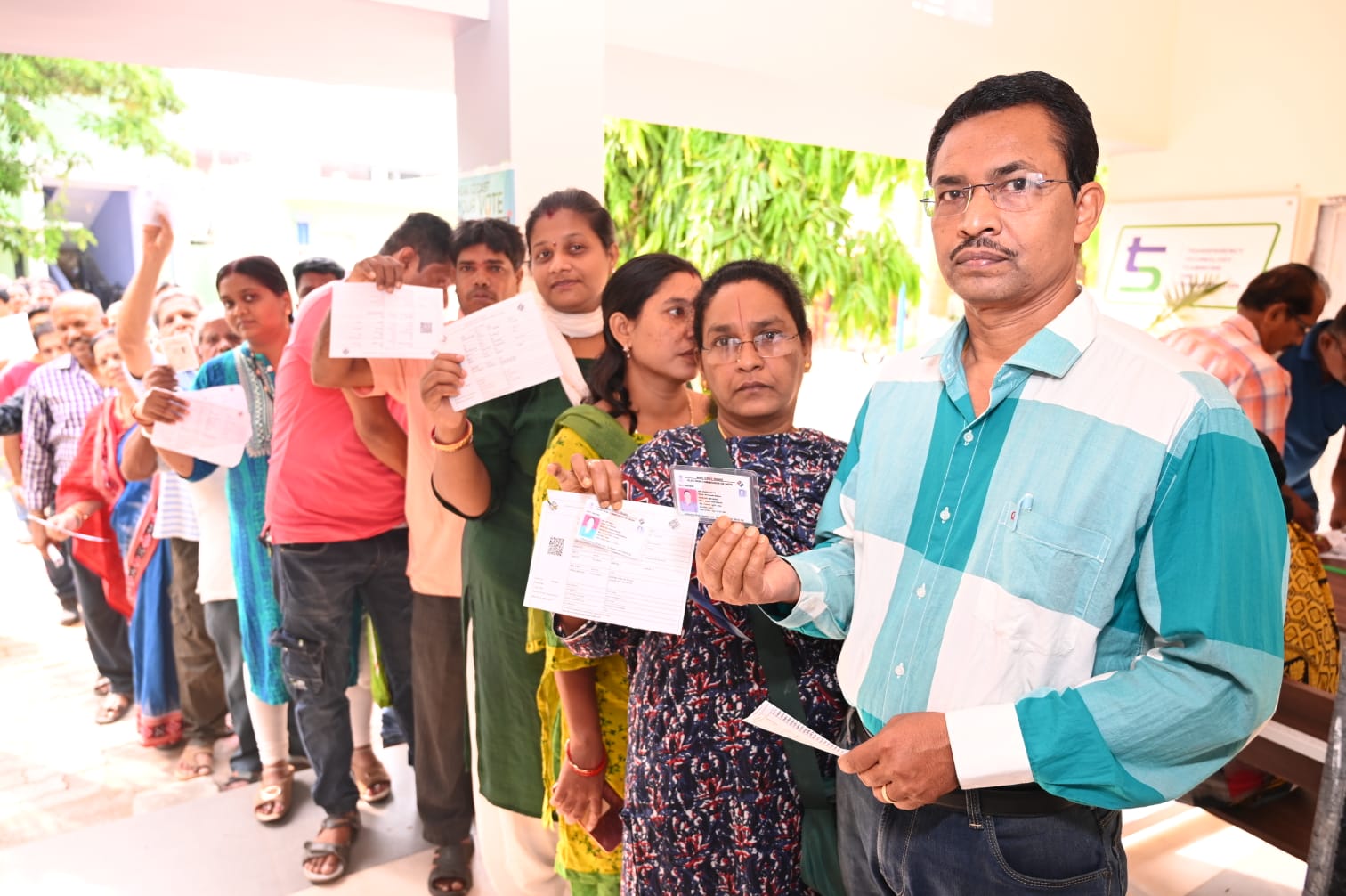 Total 10.35% Voter Turnout Recorded Till 9 AM, Bengal Records Highest Voting Percentage