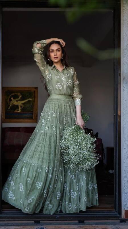 aditi rao hydari green dress Ariston Mens Solid Green Whole Cut Oxford Leather Dress Shoes, 8 main image 0