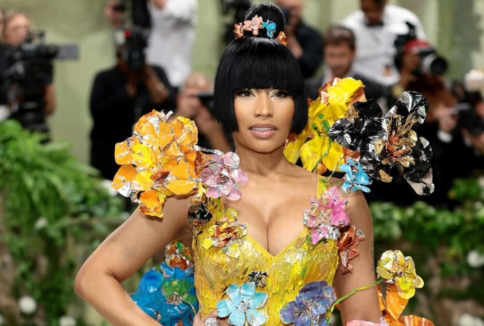 Nicki Minaj Released After Arrest Pink Friday 2 World Tour Cancelled After Carrying Soft Drugs To Amsterdam - Vimarsana News