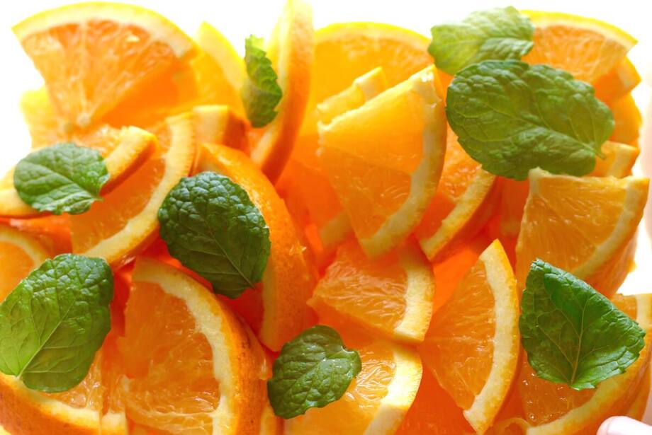 Easy Orange Iced Tea Recipe at Home!