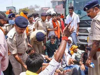 पटना छात्र हत्याकांड मामला: हर्ष की हत्या के बाद स्टूडेंट्स का फूटा गुस्सा,  सड़कों को किया जाम; 1 अरेस्ट