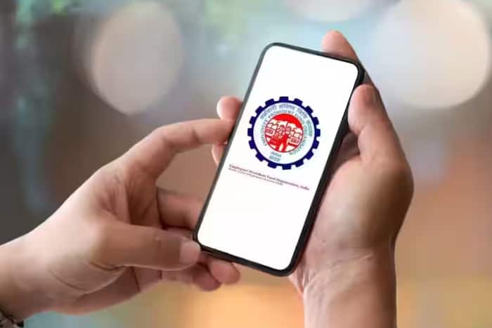EPF Balance, SMS, Missed Call, Employees' Provident Fund Organisation, social security, Government of India, Employment, Employees' Provident Fund, EPF, savings, Universal Account Number, UAN