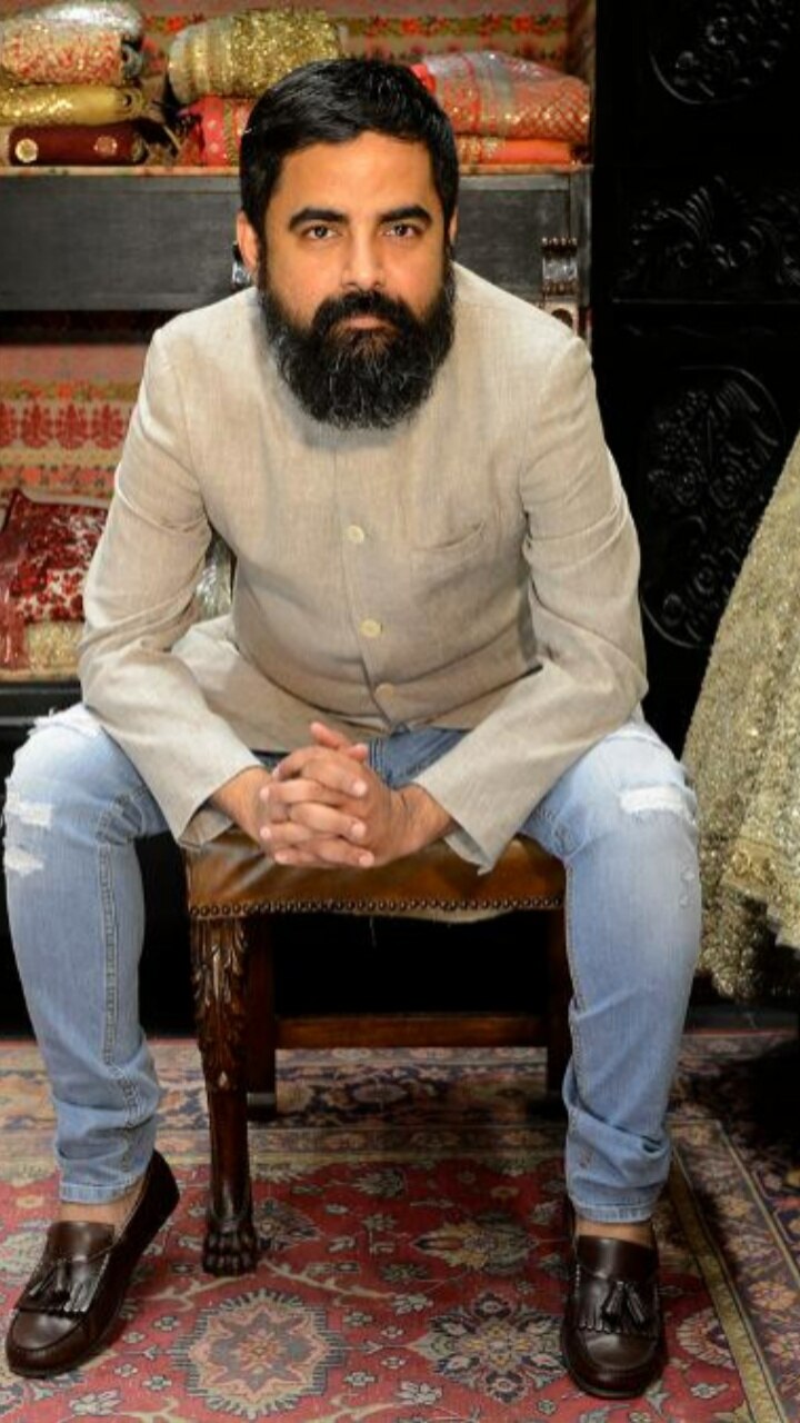Fashion Designer Sabyasachi Mukherjee Impressive Education Qualification