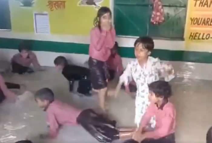 Beat The Heat! Govt School in Uttar Pradesh Create Swimming Pool Inside Classroom Amid Rising Temperature