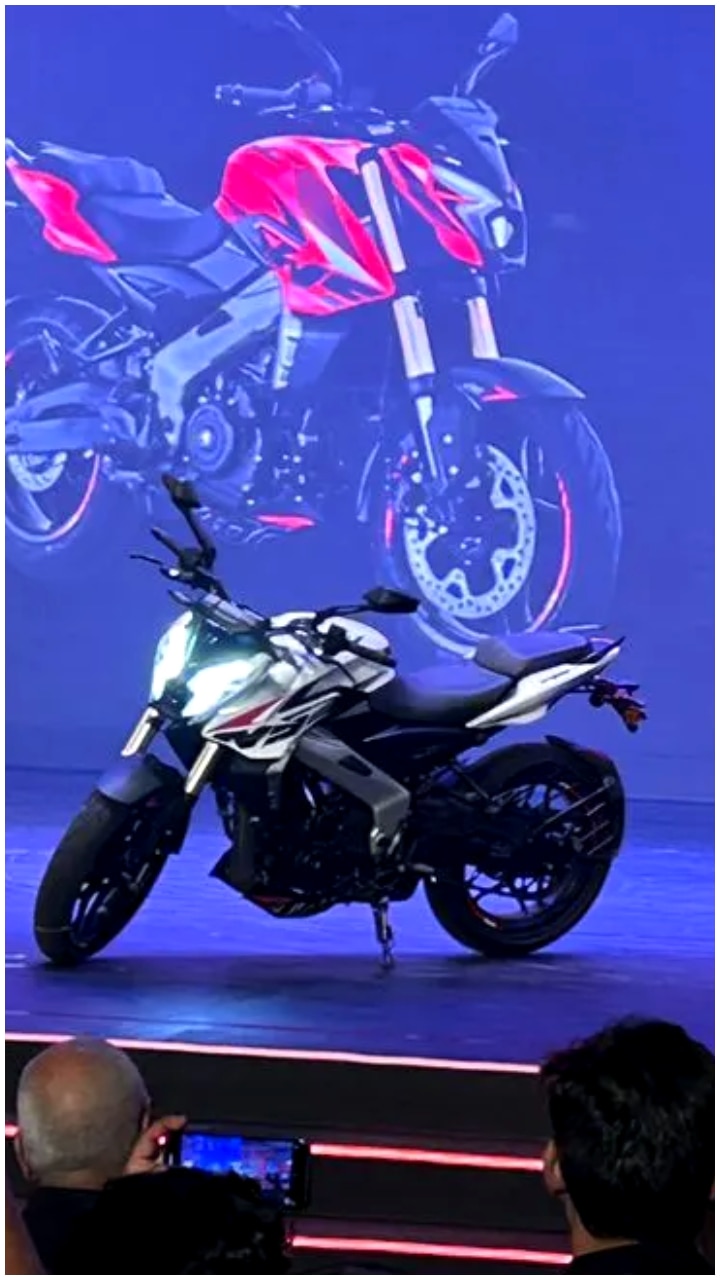 Bajaj Pulsar NS400 Bike Launched in India: Price, Specs, Features and ...