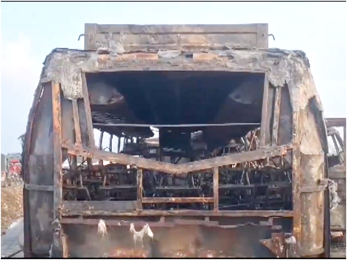 6 Dead As Bus Collides With Tipper Lorry In Telangana