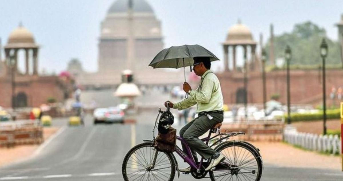 IMD Issues Red Alert as Temperature Breaches 40 Degrees