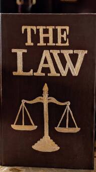 यूपी के बेस्ट टॉप 10 लॉ कॉलेज