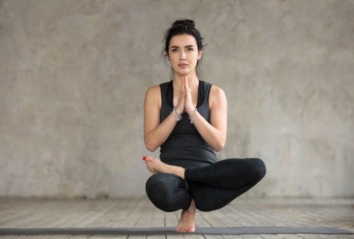 Try These 5 Easy Asanas at Home to Improve Posture