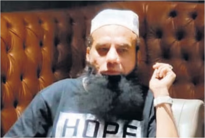 Gangster Chhota Shakeel Brother-In-Law Dies Of Heart Attack In Mumbai ...