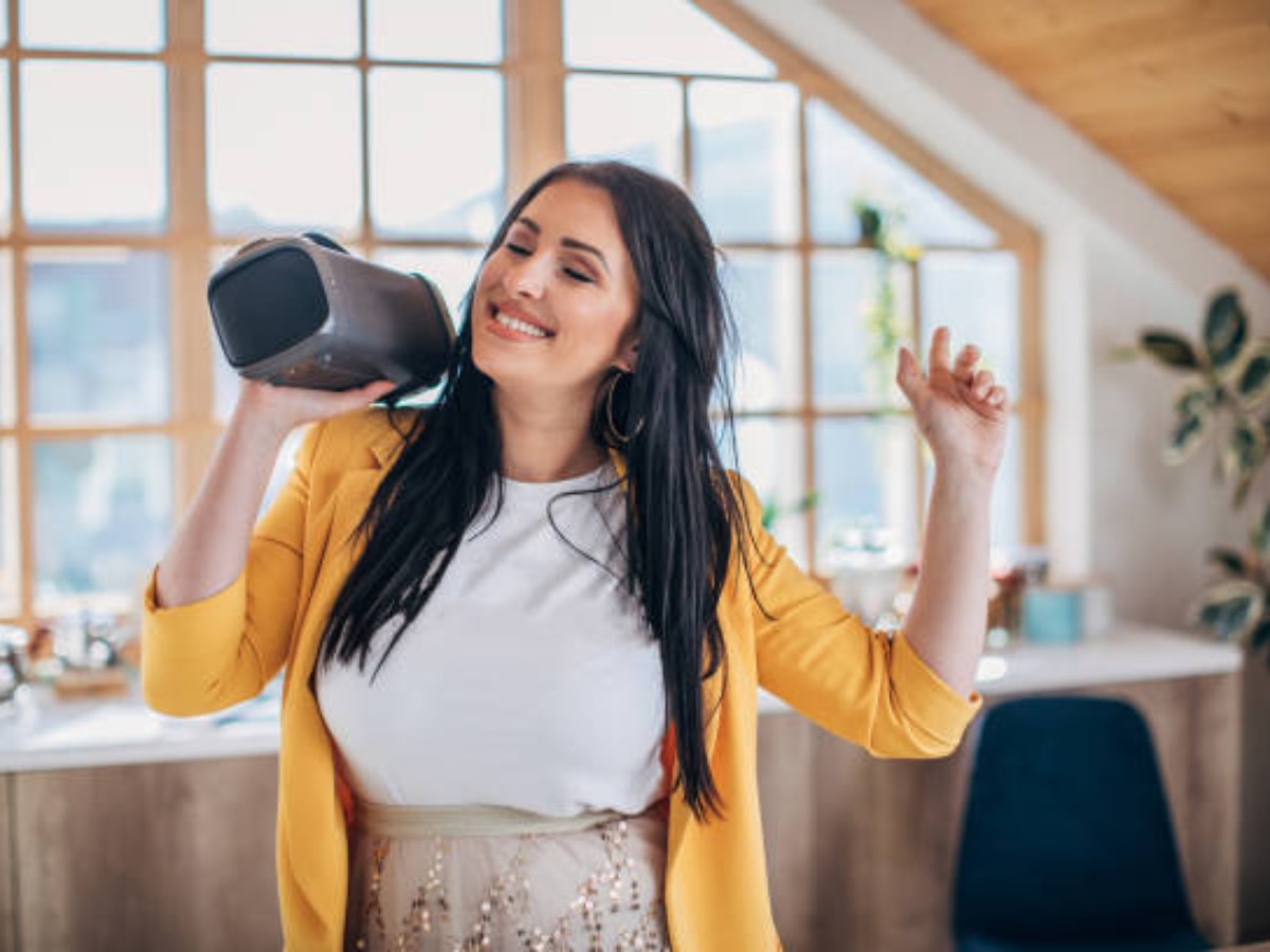 Discover The Bluetooth Sound Bars For Every Room in Your House