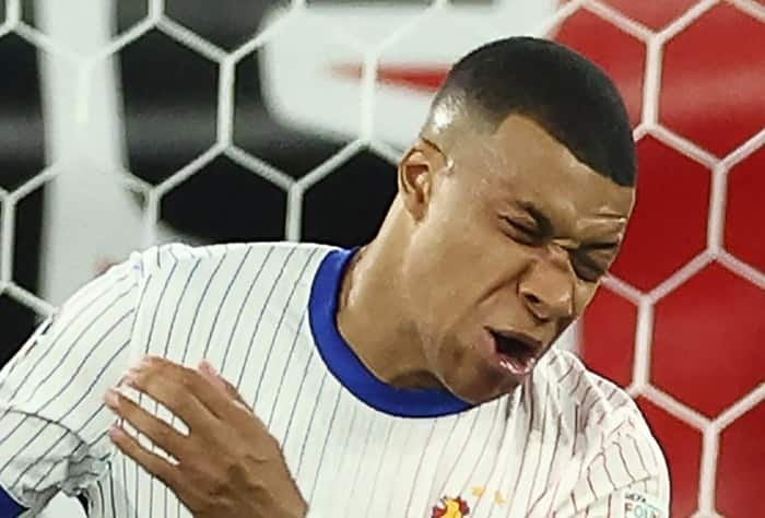 Kylian Mbappe INJURY! French Star Suffers Broken Nose, Likely to be ...