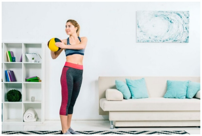 No Time For Gym? These 5 Strategies Can Help You Shed Fat and Build Muscles at Home