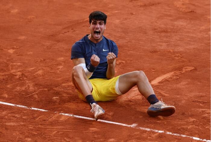 Carlos Alcaraz, Carlos Alcaraz wins French open, Carlos Alcaraz beats Alexander Zverev, French Open, Roland Garros,