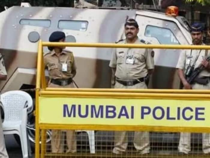 Over 60 Establishments in Mumbai Get Bomb Threat Mails; Nothing Suspicious Found in Searches