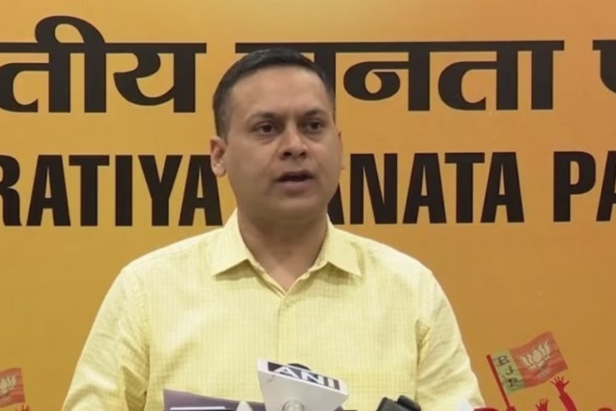 Amit Malviya Case: AAP's Women Delegation Submits Memo To NCW - Vimarsana News