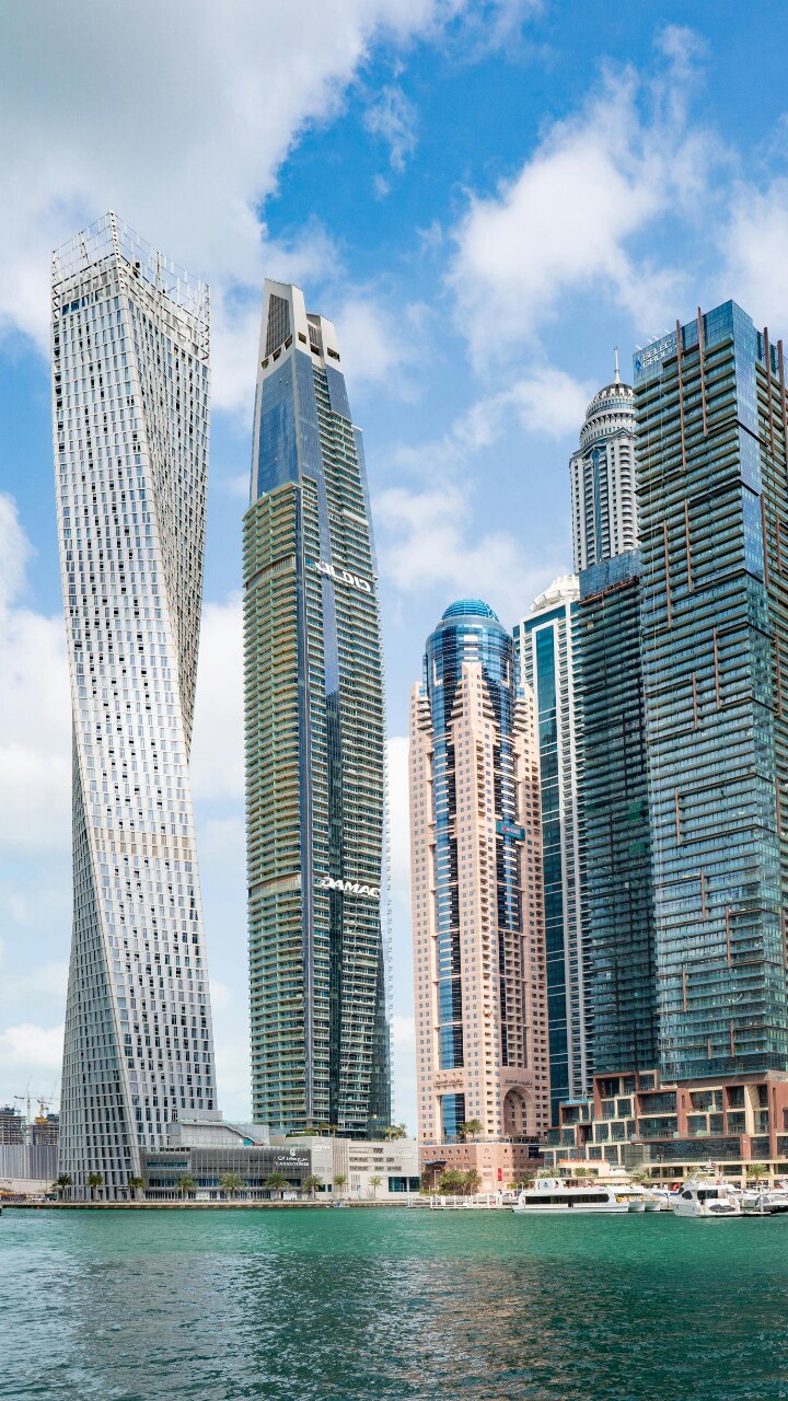 top-10-countries-with-highest-average-monthly-salaries